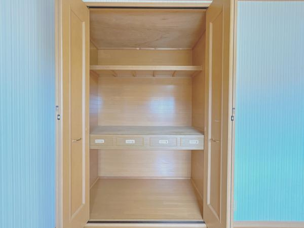 富士市石坂の中古一戸建|【現況販売】2階南側6帖洋室収納