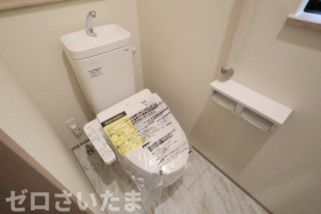 《仲介手数料無料》中央区新中里４丁目15新築一戸建てハートフルタウンのトイレ|2025年10月25日 15:00 雨