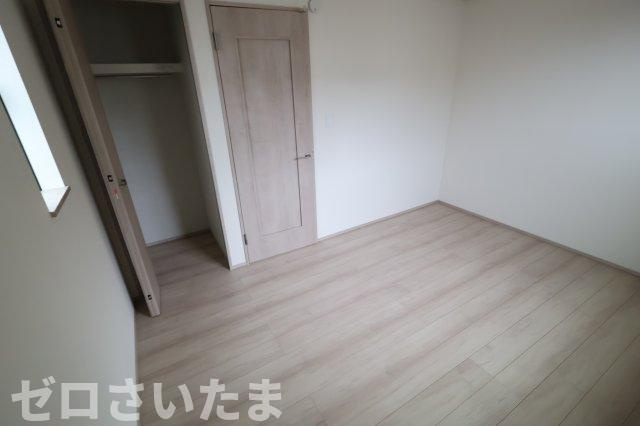 《仲介手数料無料》中央区新中里４丁目15新築一戸建てハートフルタウンの洋室|2025年10月25日 15:00 雨