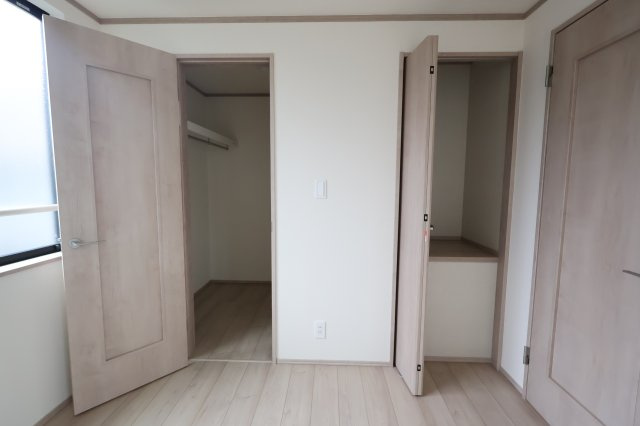 【収納】 | 《仲介手数料無料》中央区新中里４丁目15(J号棟)新築一戸建てハートフルタウン | 2025年10月25日 15:00 雨