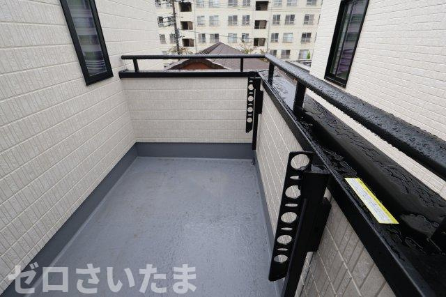 《仲介手数料無料》中央区新中里４丁目15新築一戸建てハートフルタウンのバルコニー|2025年10月25日 15:00 雨