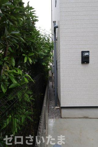 《仲介手数料無料》中央区新中里４丁目15新築一戸建てハートフルタウンの外観|2025年10月25日 15:00 雨