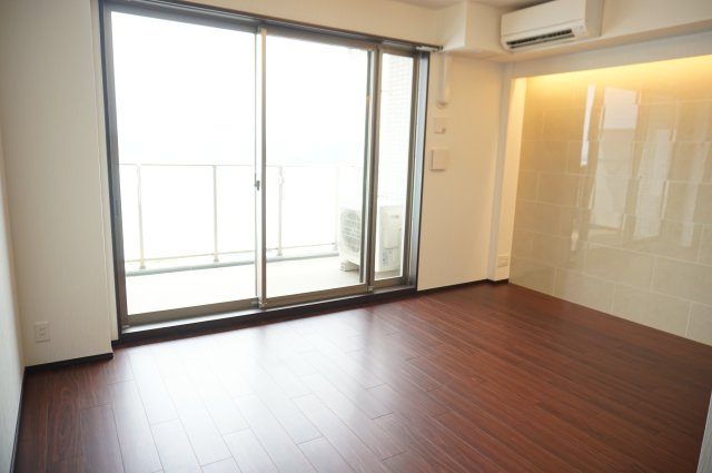 プレジオ永和ASIANの居間・リビング