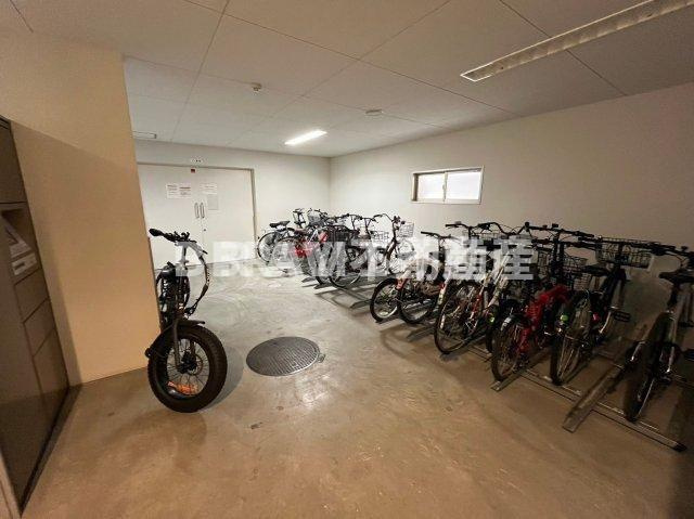 Premiere Maison　BRAVI不動産のその他共用部分|【Premiere Mason 】収納もあります