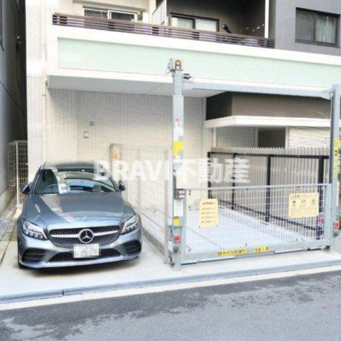 Premiere Maison　BRAVI不動産の駐車場|【Premiere Mason 】