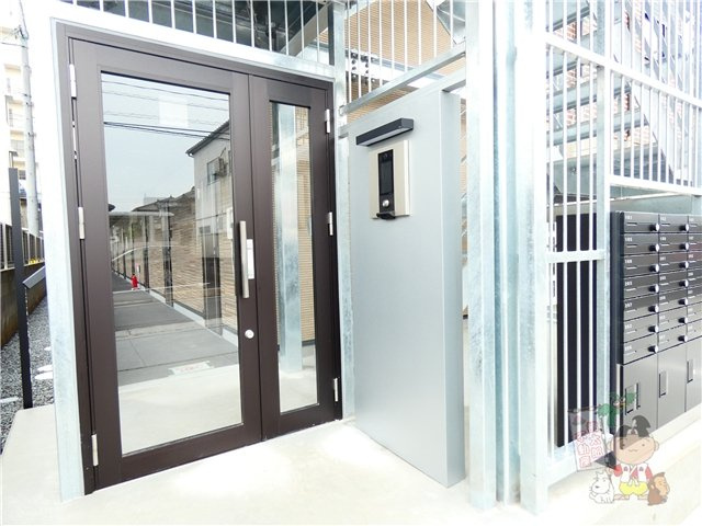 Ｍｏｎｏｌｉｔｈ　Ｂａｎｃｈｏのエントランス