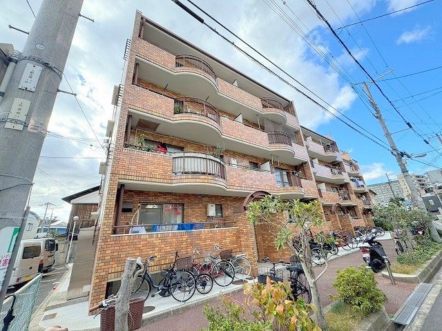 ダフゴ第1マンションの外観