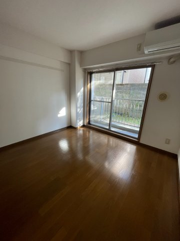 ガーデンホークの居間・リビング