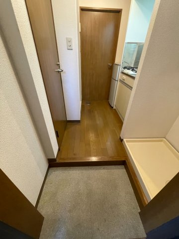 ガーデンホークの玄関