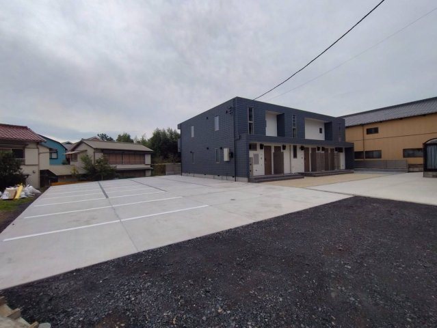 カーサ・アデールの駐車場