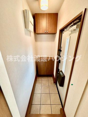 クロワールⅢの玄関