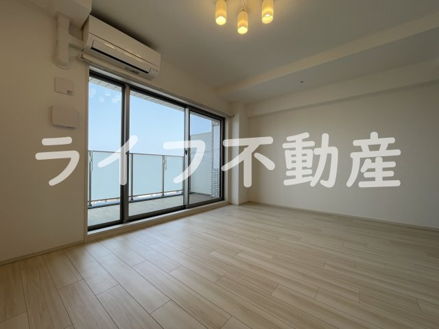 プレジオ永和ASIANの内装|明るい室内です