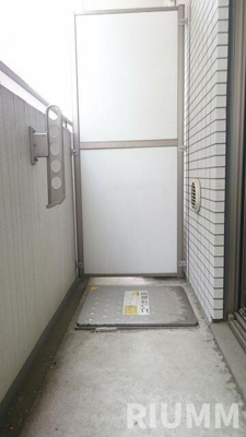 【バルコニー】 | ル・リオン新宿落合