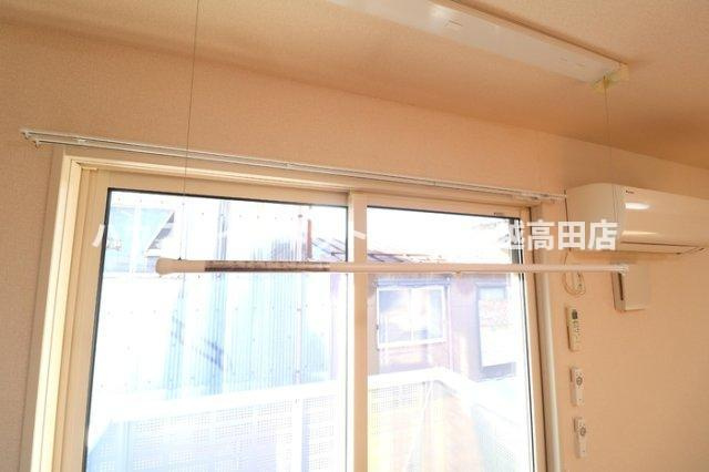 ｇｒｏｗｉｎｇのその他|室内物干し受け