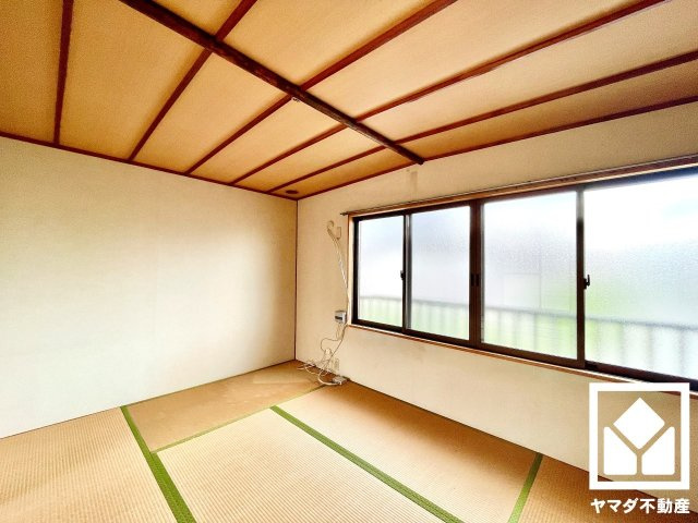 八幡市八幡園内の和室