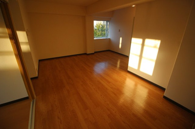 【居間・リビング】 | YUUハイツ