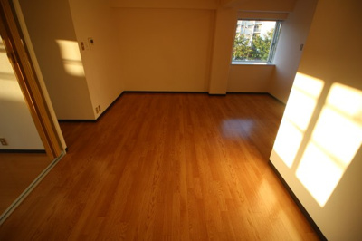 【居間・リビング】 | YUUハイツ