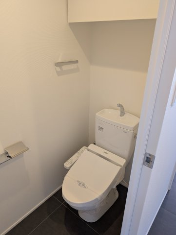 Ropponmatsu View Apartmentのトイレ