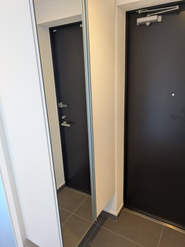 Ropponmatsu View Apartmentの玄関