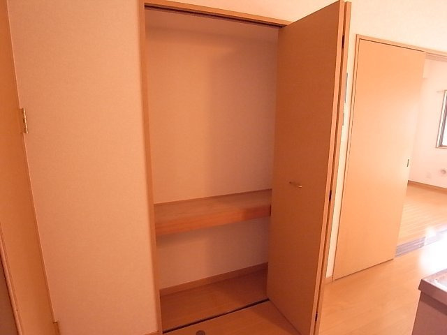 サムティ博多Southの収納