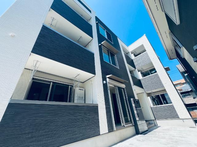 【外観】 | アプリコットＤ | 外観写真（昼）