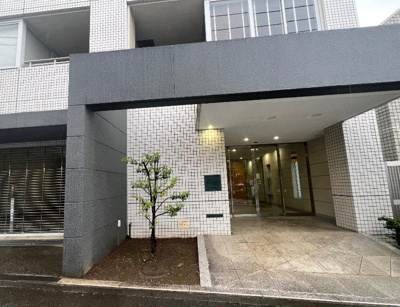 【エントランス】 | エルステージ東戸塚パークテラス | ゆとりのあるエントランスです