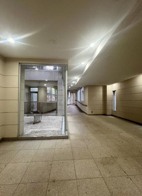 【ロビー】 | エルステージ東戸塚パークテラス | 落ち着いたロビーです