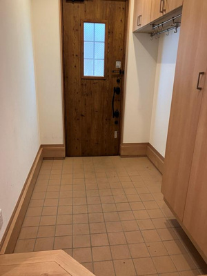 【玄関】 | 大谷北戸建 | 玄関です