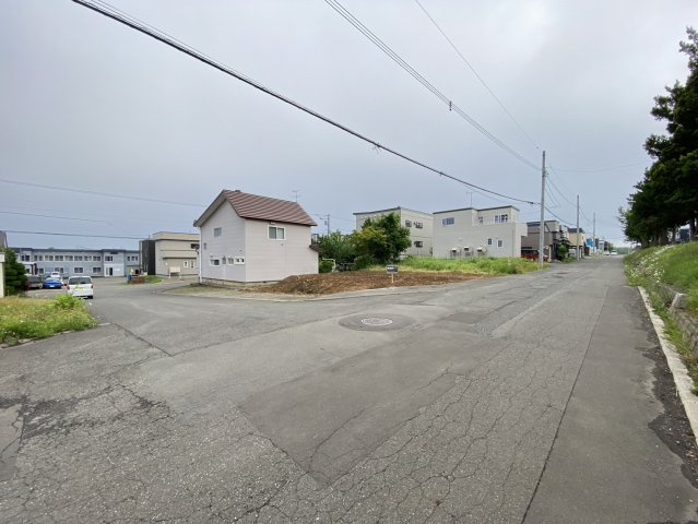 大曲南ヶ丘４丁目[売土地]の前面道路含む現地写真|前面道路（3）！