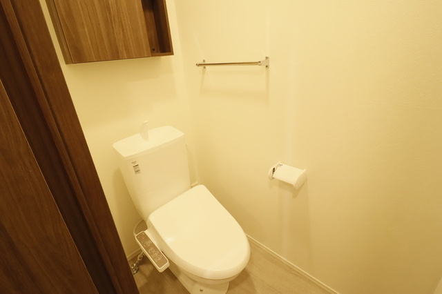 コンフォート若松のトイレ|温水洗浄暖房便座