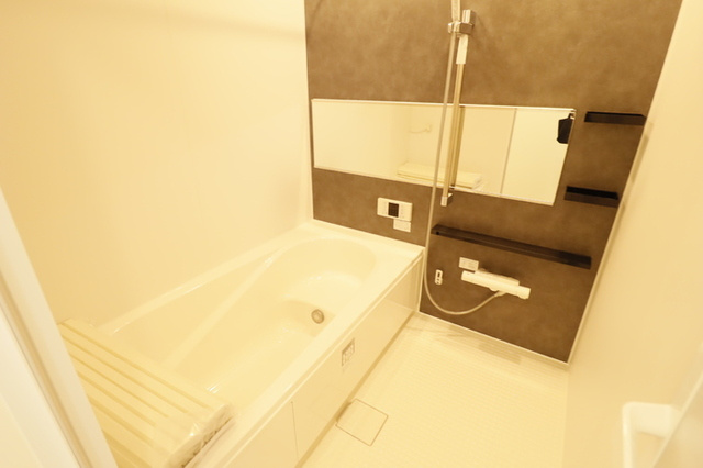 コンフォート若松の浴室|浴室