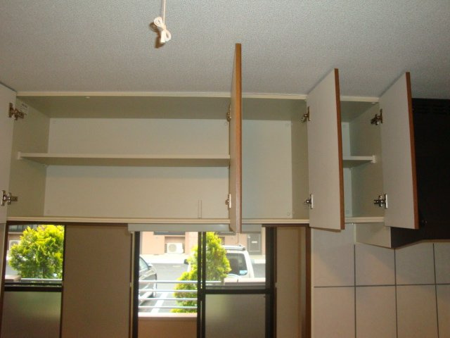 グランティアＣのその他|キッチン収納上部