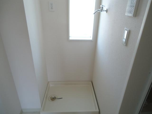 レ・セーナのその他|洗濯機置場