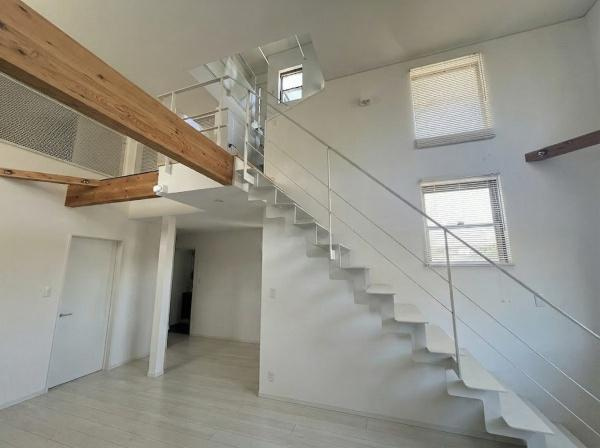 【居間・リビング】 | 垂水区つつじが丘1丁目　中古戸建