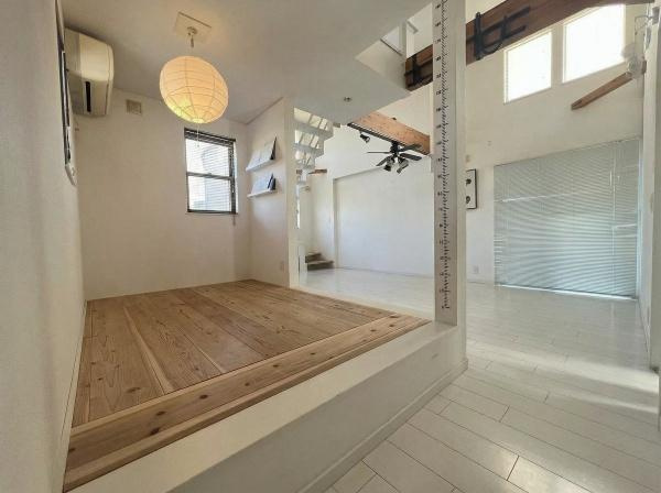 【居間・リビング】 | 垂水区つつじが丘1丁目　中古戸建