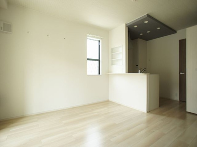 【寝室】 | グリーンハーモニー | 清潔感のあるきれいな洋間です♪