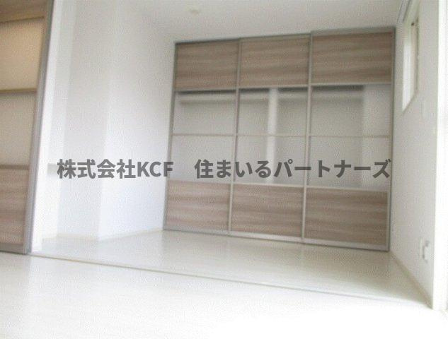 シュトラールの洋室|広々とした洋室です