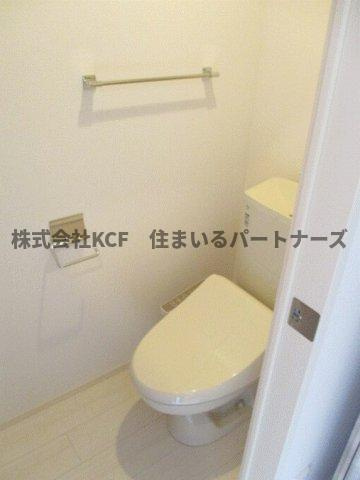 シュトラールのトイレ|清潔感のあるトイレです
