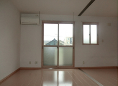 【居間・リビング】 | シャルムステージ | ゆったりとしたリビングです