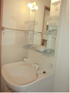 【洗面所】 | コンフォート宮の陣 | 忙しい朝には欠かせない洗面所です