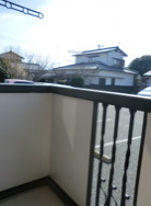 【バルコニー】 | コンフォート宮の陣 | 広々としたバルコニーです