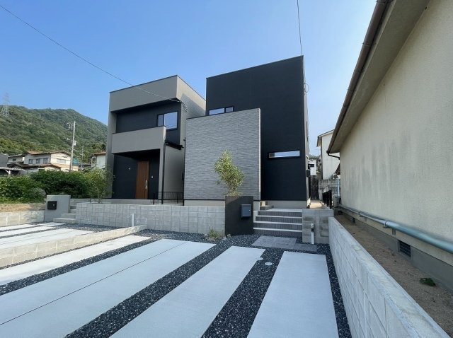 広島市東区福田8丁目　新築一戸建て(全2棟)の外観