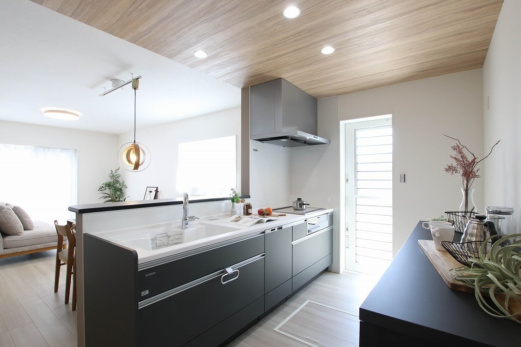 広島市東区福田8丁目　新築一戸建て(全2棟)のキッチン