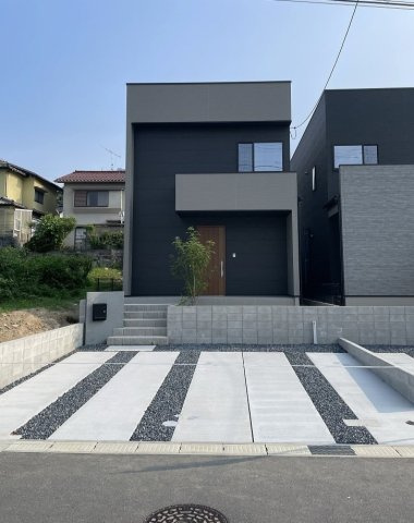 広島市東区福田8丁目　新築一戸建て(全2棟)の外観