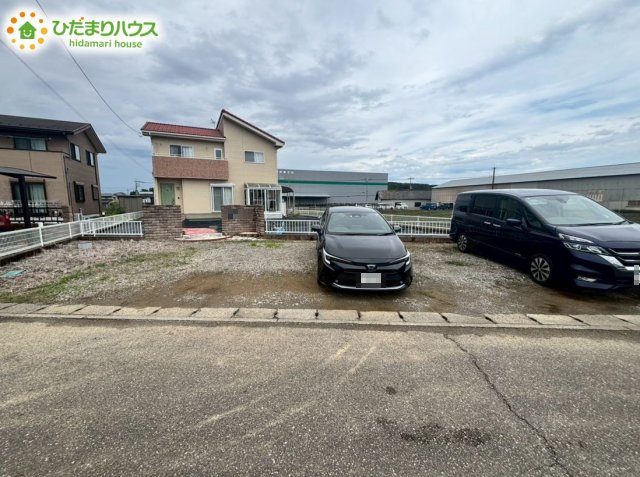 本庄市児玉町児玉　中古戸建の駐車場