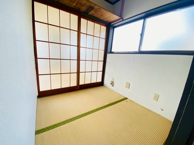 朝日　店舗（飲食店向け）の和室