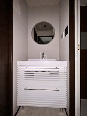 【洗面所】 | ブエナビスタ西天満 | ブエナビスタ西天満　独立洗面化粧台