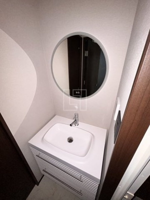 【独立洗面台】 | ブエナビスタ西天満 | ブエナビスタ西天満　独立洗面化粧台