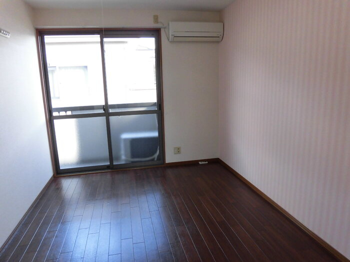 ソシアヴィルヌーブの居間・リビング