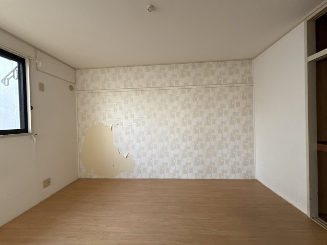 フラワーハイツ　Ｂ棟の寝室